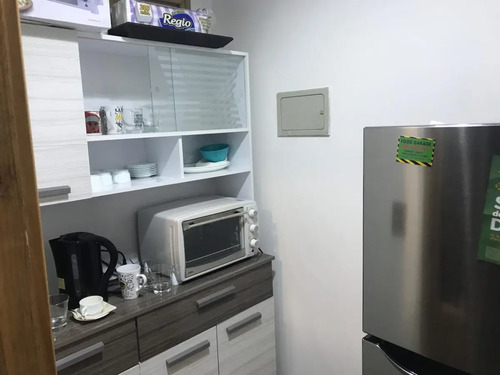 Oficina Vitacura Recién Remodelada