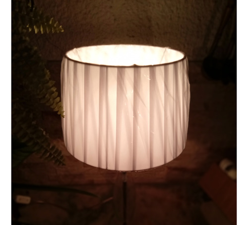 Antigua Lampara De Mesa, Base De Mármol Con Pantalla (Usado)