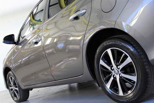 Imagem 13 de 15 de Toyota Yaris 1.5 16v Flex Xls Connect Multidrive