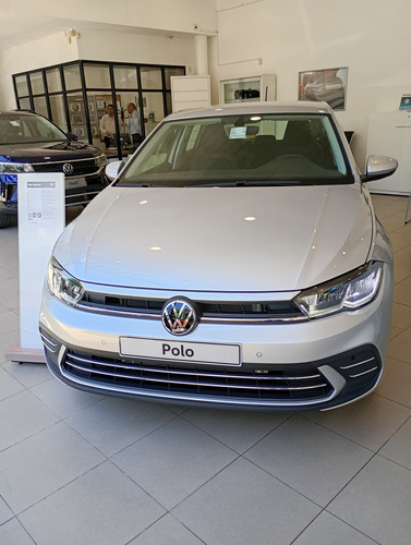 Volkswagen Nuevo Polo HIGHLINE 170TSI