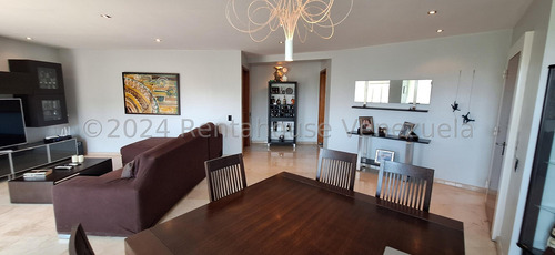 Apartamento En Alquiler Lomas Del Sol #25-24780 K.f