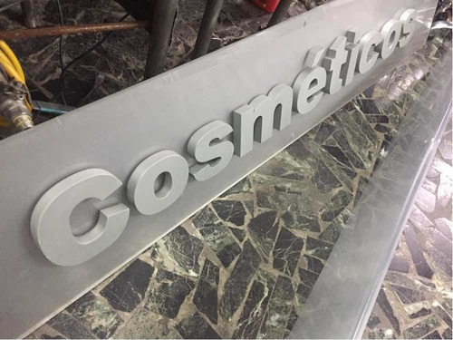 Rótulo Cosméticos Letra Madera