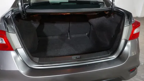 Nissan Sentra 1.8 Sense