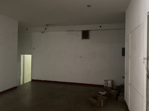 Imagen 9 de 13 de Mg 156426 Alquiler De Local Comercial En Plena Av Bolívar, Valencia