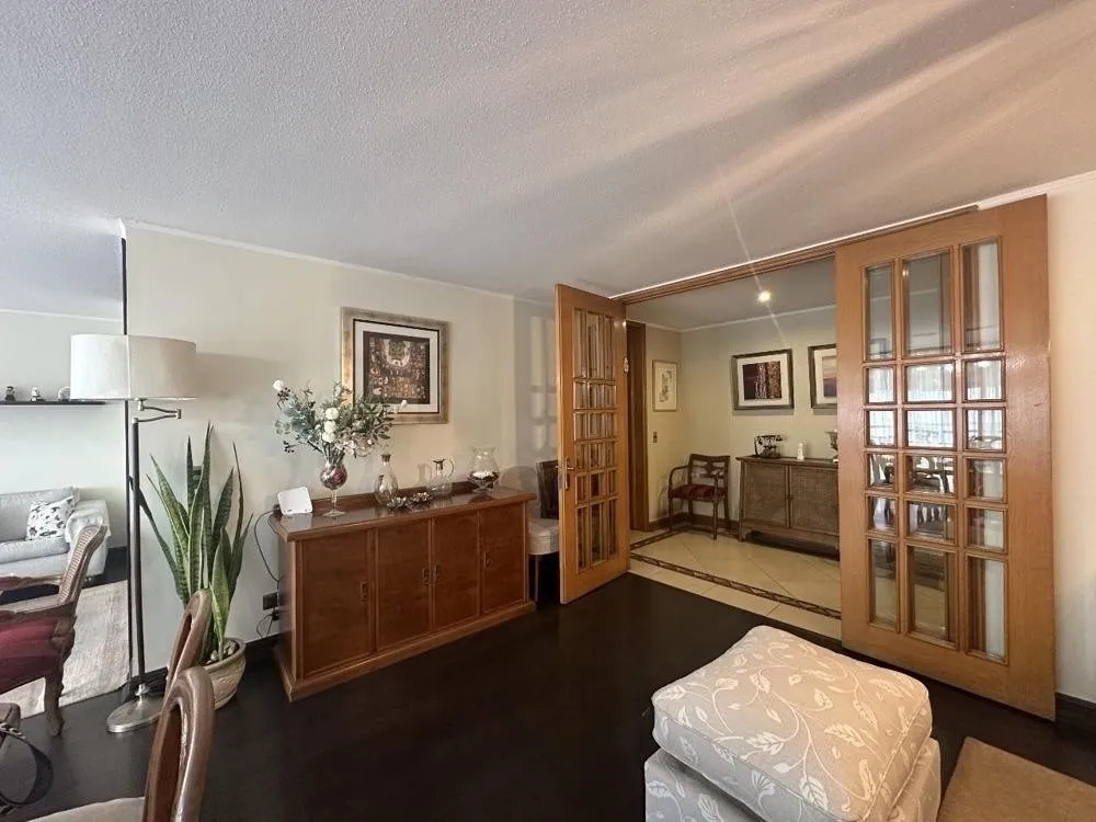 Imagen 1 de 30 de Amplio Departamento En Venta De 4 Dorm. En Las Condes