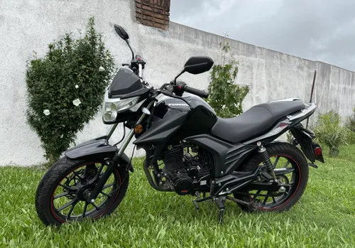 Yumbo Gtr 125 - 4500km - 125cc - Año 2023