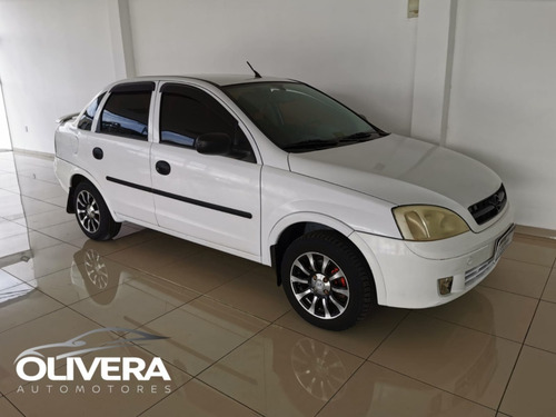 Chevrolet Corsa 1.8 Gl Aa Dh