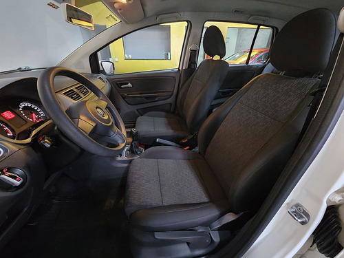 Volkswagen Fox 1.6 Mi Total Flex 8V 5p