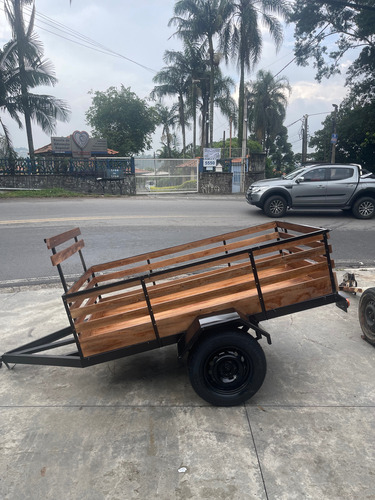 Carretinha Fazendinha 2.00 X 1.20 X 0.40 - 0 Km