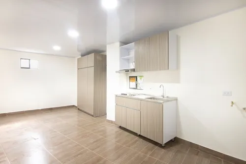 Edificio ( Local Y Apartamentos) En Venta