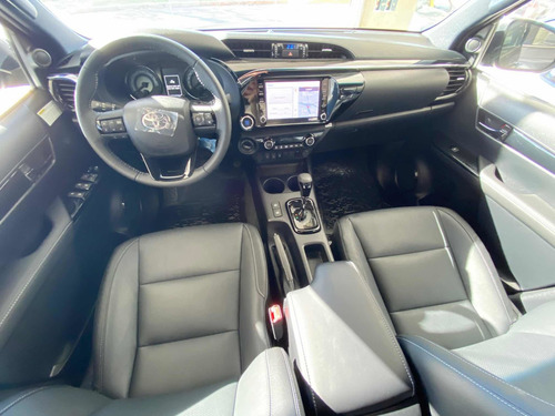Toyota Hilux 2021 2.8 Cd Srx 177cv 4x4 - Automotores Rosales