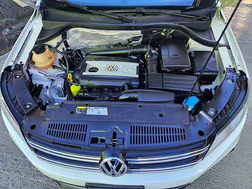 Volkswagen Tiguan 2.0 Track&fun Nave Piel At