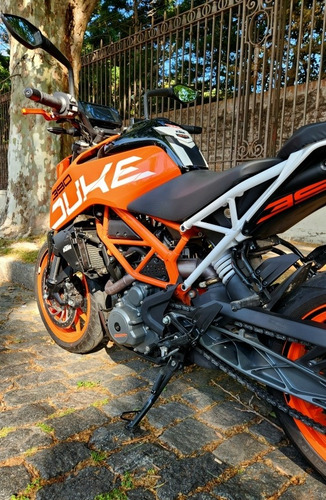 Imagen 6 de 16 de Ktm Duke 390 Muy Cuidada