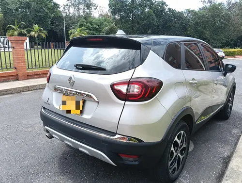 Renault Captur 2.0 Intens Automática