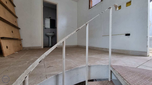 Imagem 20 de 30 de Sobrado Com 4 Dorms Boqueirão , Aqueles Que Nao Se Vê Mais ... - V15344
