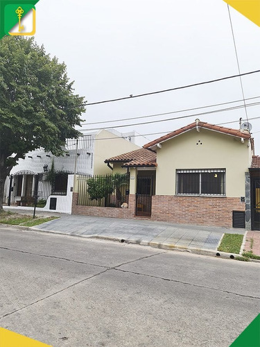Imagen 1 de 16 de Casa En Venta En Villa Ballester