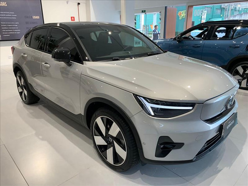 Volvo C40 P8 Recharge Pure Electric Awd