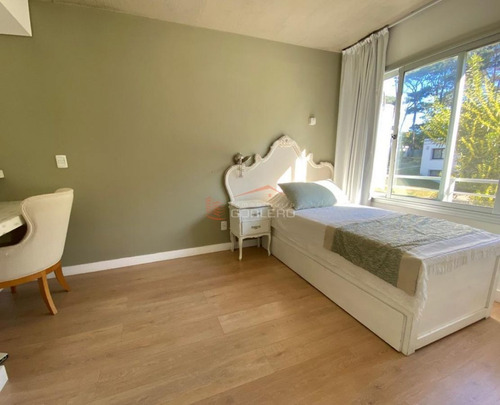 Imagen 21 de 30 de Casa En Venta Y Venta Punta Del Este, Rincón Del Indio, Espectacular Entorno En Barrio Privado