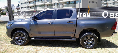 Toyota Hilux Pick-up 2.4 Cd Sr 150cv 4x2