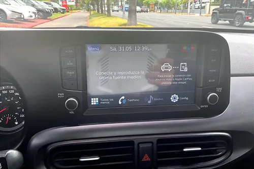Hyundai Grand I10 2024