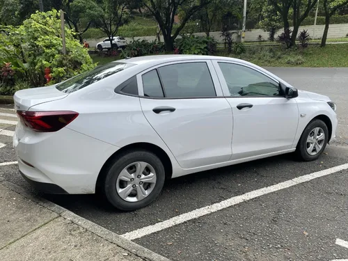 Chevrolet Onix 1.0 Lt