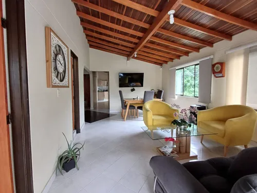 Casa En Venta En Guayabal. Cod V12686
