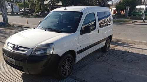 Peugeot Partner 1.6 Hdi Furgon Presence Aa