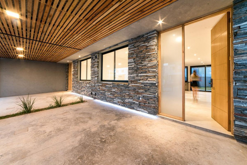 Imagen 2 de 13 de Duplex En Venta - Chacras Del Norte-m 19 L14