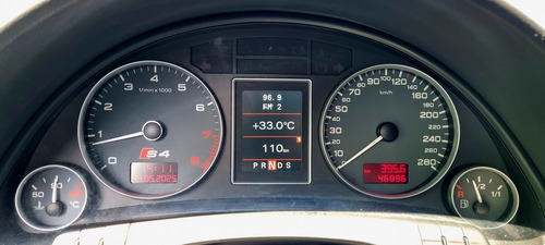 Audi S4 v8 4.2 S4 At