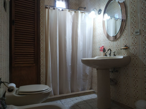 Imagen 14 de 30 de Venta De Ph Tipo Departamento 5 Amb. Lujan Centro