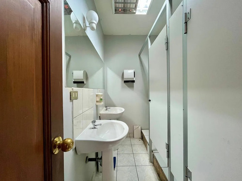 Oficina En Arriendo En Paseo Bulnes
