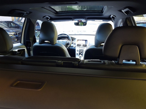 Volvo Xc60 Momentum T5 Awd