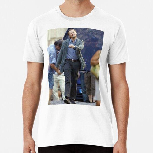 Remera Strutting Leo - Walking Happily Leonardo Dicaprio Mem