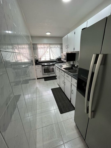 Imagen 7 de 15 de Se Vende Apto 110 M2 3h/3b/1p La Urbina 6664