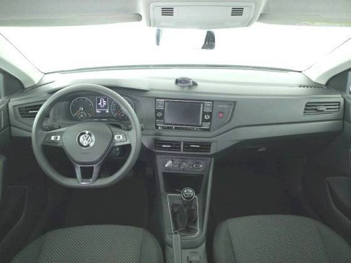 Imagem 3 de 9 de Volkswagen Virtus 1.6 Msi Total Flex Manual