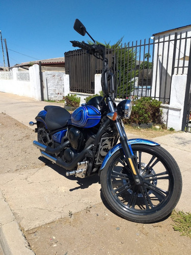 Kawasaki Vulcan 900 Custom