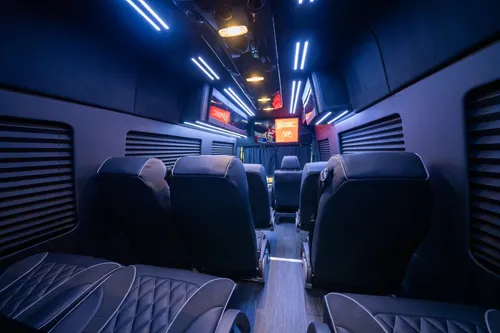 Sprinter Xl 2025 De Royal Van Edicion Especial Touring Vip