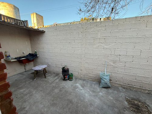 Alquiler De Casa De 3 Ambientes Con Patio - San Miguel