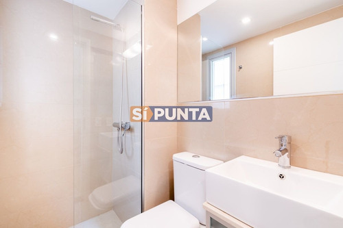 Imagen 7 de 28 de Apartamento De Tres Dormitorios En Suite En Venta Con Vista El Mar En Primera Línea Playa Brava
