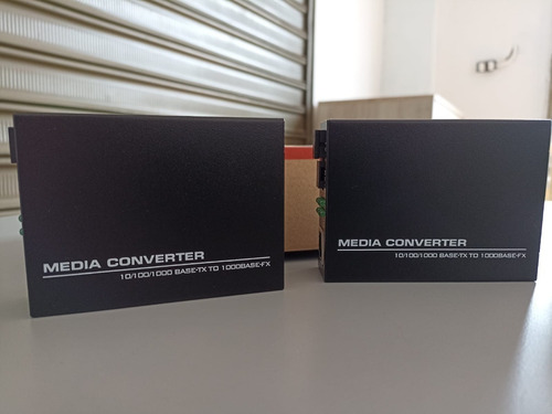 Imagen 3 de 3 de Convertidor De Medios Monomodo (par) Fibra Optica