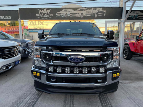Imagen 2 de 11 de Ford F-250 2020 6.7l Super Duty Cab Dob Diesel 4x4 At