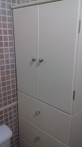 Hermoso Departamento Sobre Avenida