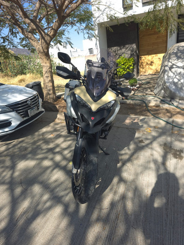Motor 1200 Cc, 1 Dueño,factura Original,todo Pagado