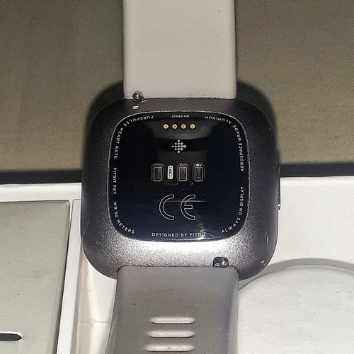 Reloj Smartwatch Fitbit Versa 2 (Usado)