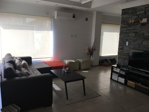 Imagen 3 de 14 de Casa En Venta En Haras Maria Victoria