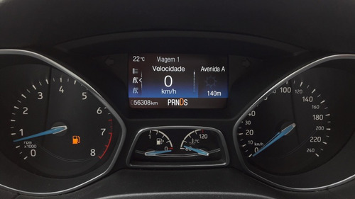 Imagem 8 de 10 de Focus Hatch Titanium Plus 2.0 At Flex