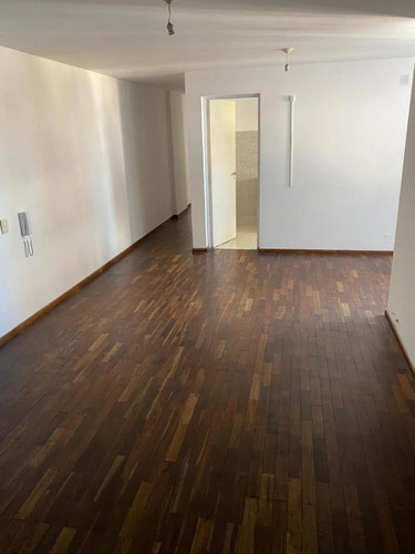 Departamento En Venta - 2 Dormitorios 1 Baño - 67mts2 - Córdoba Capital