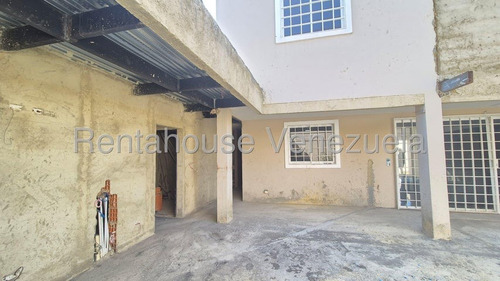 Estefani Salon Vende Casa En Ciudad Roca-lara-25-9282