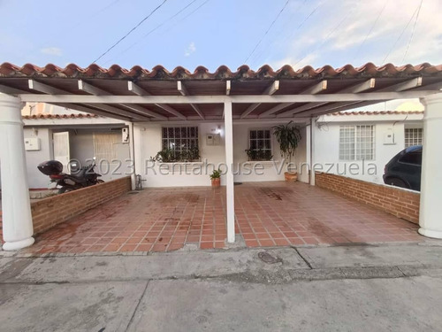 Casa En Venta En El Placer, Cabudare-lara/*/ Cesar Bullones Vende/*/