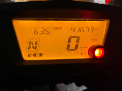Imagen 8 de 18 de Kawasaki Versys 650 2018 C/accesorios, Única Mano, 41.700km
